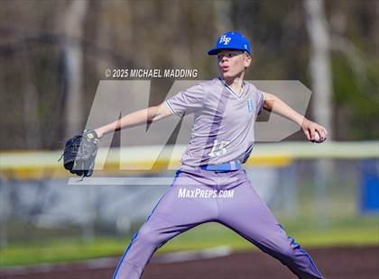 Thumbnail 3 in Hamshire-Fannett @ Kelly Catholic photogallery.