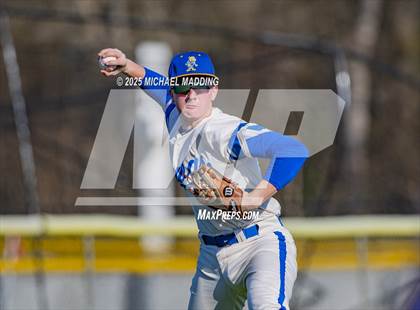 Thumbnail 1 in Hamshire-Fannett @ Kelly Catholic photogallery.