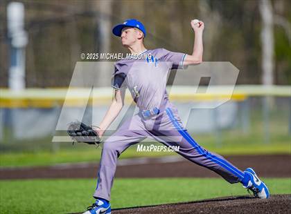 Thumbnail 2 in Hamshire-Fannett @ Kelly Catholic photogallery.