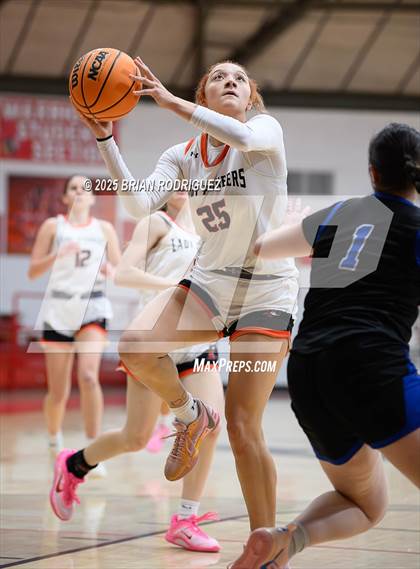 Thumbnail 3 in Batesville vs. Bergman (Cavenaugh Classic) photogallery.