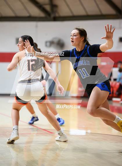 Thumbnail 2 in Batesville vs. Bergman (Cavenaugh Classic) photogallery.