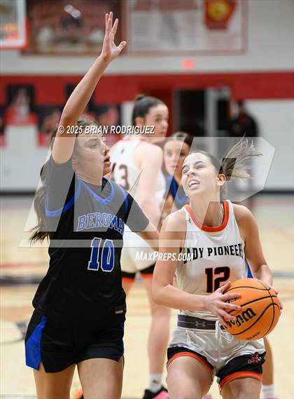 Thumbnail 1 in Batesville vs. Bergman (Cavenaugh Classic) photogallery.