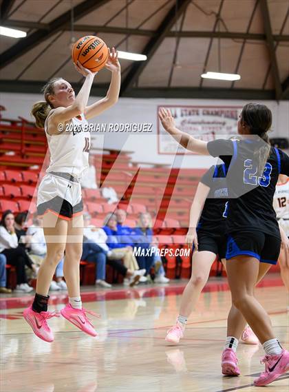 Thumbnail 2 in Batesville vs. Bergman (Cavenaugh Classic) photogallery.