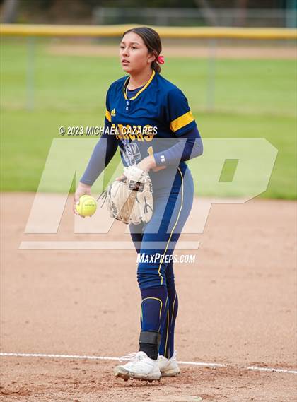 Thumbnail 2 in Bonita Vista @ San Pasqual photogallery.