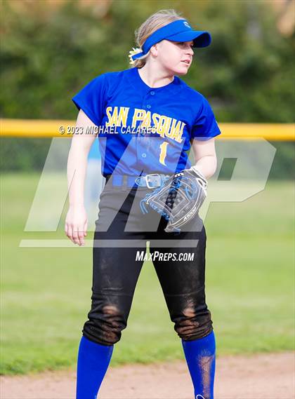 Thumbnail 2 in Bonita Vista @ San Pasqual photogallery.