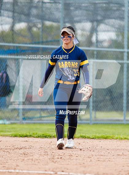 Thumbnail 2 in Bonita Vista @ San Pasqual photogallery.