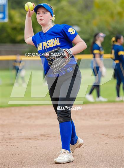 Thumbnail 2 in Bonita Vista @ San Pasqual photogallery.