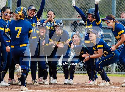 Thumbnail 3 in Bonita Vista @ San Pasqual photogallery.