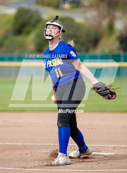 Thumbnail 1 in Bonita Vista @ San Pasqual photogallery.