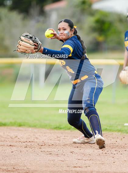 Thumbnail 2 in Bonita Vista @ San Pasqual photogallery.
