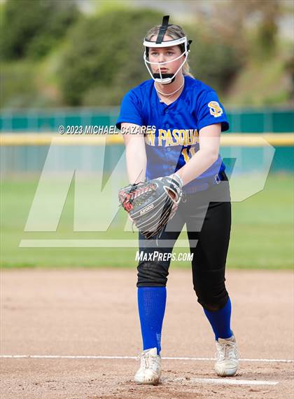 Thumbnail 2 in Bonita Vista @ San Pasqual photogallery.