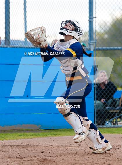 Thumbnail 2 in Bonita Vista @ San Pasqual photogallery.