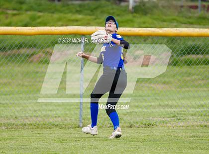Thumbnail 3 in Bonita Vista @ San Pasqual photogallery.
