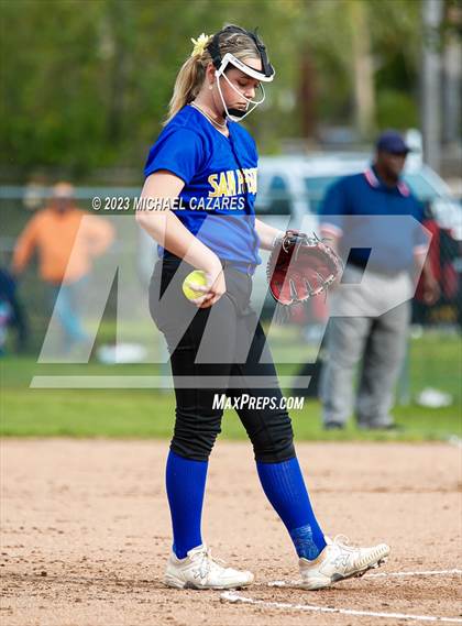 Thumbnail 2 in Bonita Vista @ San Pasqual photogallery.