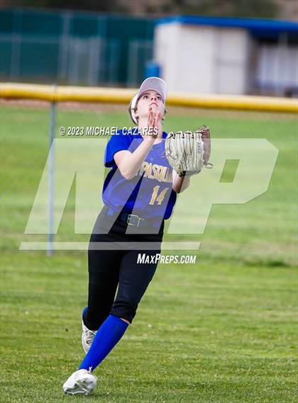 Thumbnail 2 in Bonita Vista @ San Pasqual photogallery.