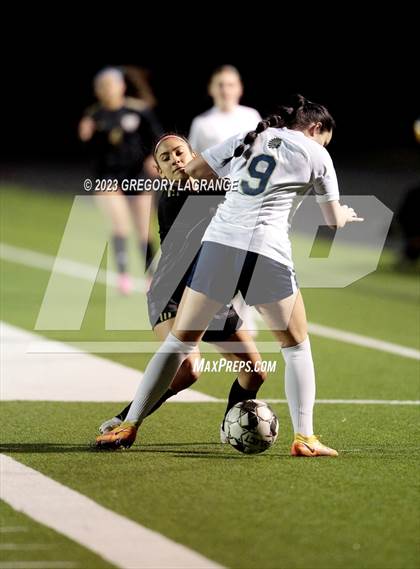 Thumbnail 3 in Keller vs Fossil Ridge photogallery.