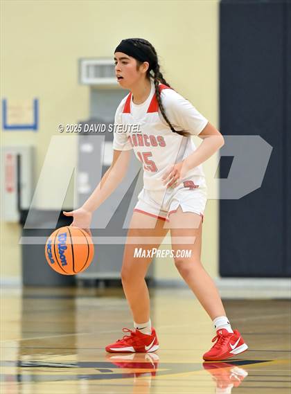 Thumbnail 3 in JV: Cosumnes Oaks vs. Bella Vista (Rumble on the River) photogallery.