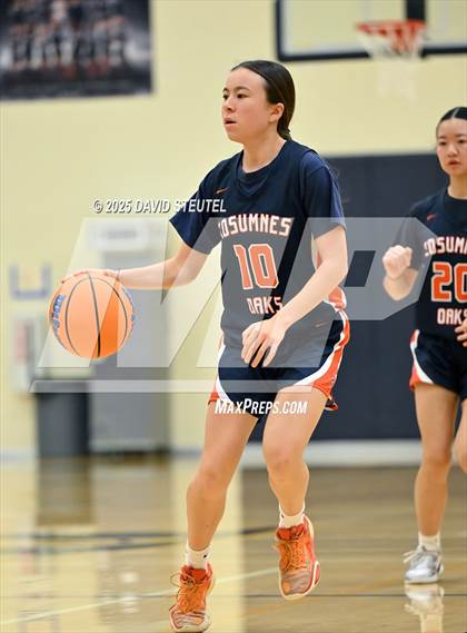 Thumbnail 2 in JV: Cosumnes Oaks vs. Bella Vista (Rumble on the River) photogallery.