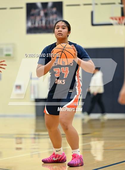 Thumbnail 2 in JV: Cosumnes Oaks vs. Bella Vista (Rumble on the River) photogallery.