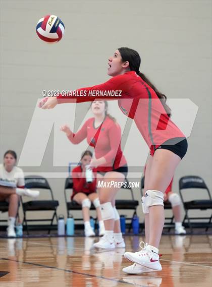 Thumbnail 3 in The Woodlands @ College Station (B Teams) photogallery.