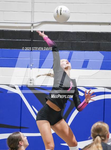 Thumbnail 1 in ALA - Gilbert North vs. O'Connor (House of Payne Tournament) photogallery.