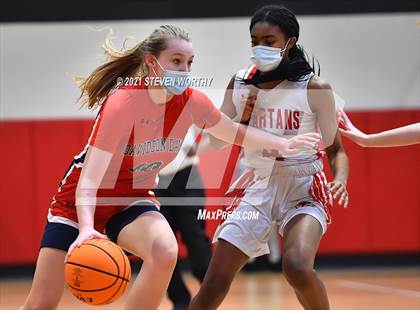Thumbnail 2 in Davidson Day @ The Burlington School (NCISAA 2A Final) photogallery.