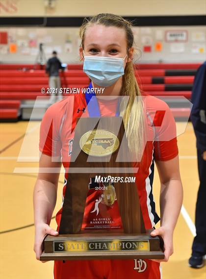 Thumbnail 1 in Davidson Day @ The Burlington School (NCISAA 2A Final) photogallery.