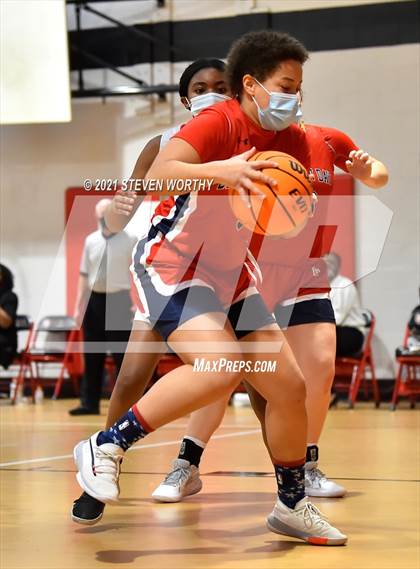 Thumbnail 2 in Davidson Day @ The Burlington School (NCISAA 2A Final) photogallery.