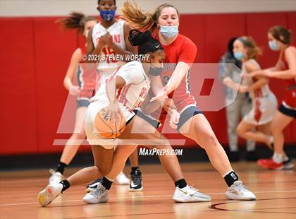 Thumbnail 3 in Davidson Day @ The Burlington School (NCISAA 2A Final) photogallery.