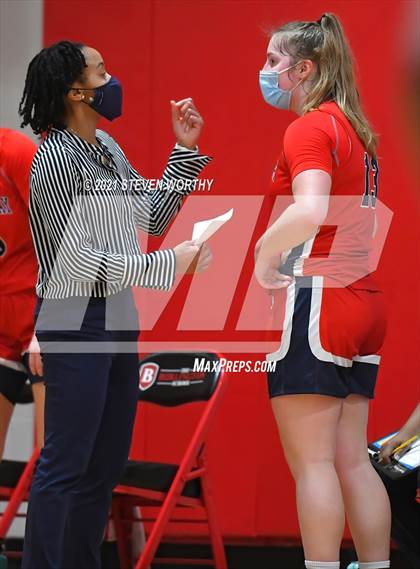 Thumbnail 3 in Davidson Day @ The Burlington School (NCISAA 2A Final) photogallery.