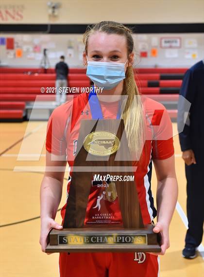 Thumbnail 2 in Davidson Day @ The Burlington School (NCISAA 2A Final) photogallery.