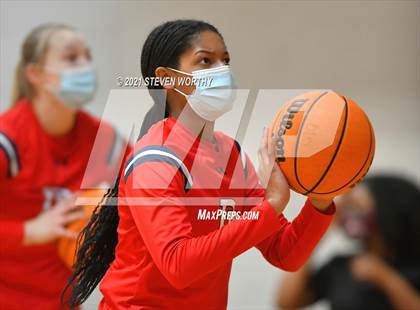 Thumbnail 2 in Davidson Day @ The Burlington School (NCISAA 2A Final) photogallery.