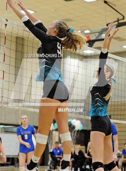 Thumbnail 1 in El Toro @ Aliso Niguel photogallery.