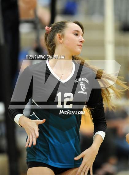 Thumbnail 3 in El Toro @ Aliso Niguel photogallery.