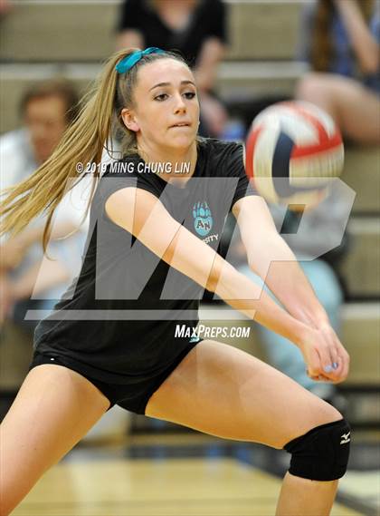 Thumbnail 1 in El Toro @ Aliso Niguel photogallery.