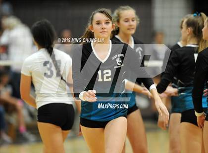 Thumbnail 3 in El Toro @ Aliso Niguel photogallery.