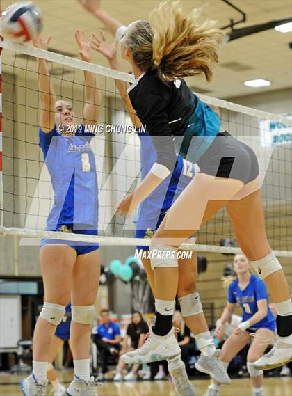 Thumbnail 3 in El Toro @ Aliso Niguel photogallery.