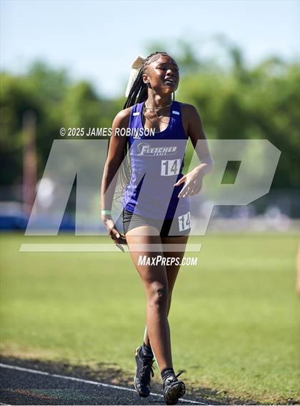 Thumbnail 1 in Gateway Conference Championships (800m) photogallery.