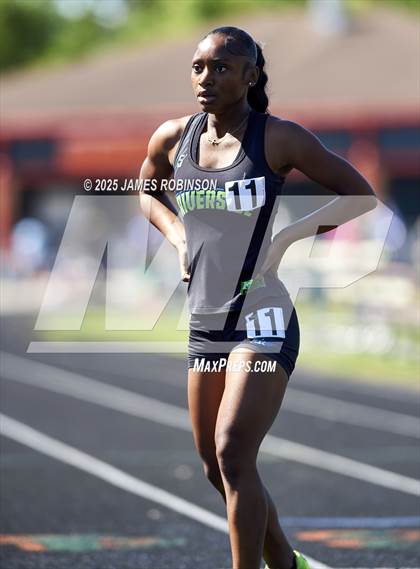 Thumbnail 3 in Gateway Conference Championships (800m) photogallery.