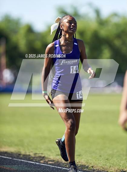 Thumbnail 3 in Gateway Conference Championships (800m) photogallery.