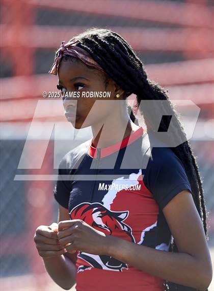 Thumbnail 3 in Gateway Conference Championships (800m) photogallery.