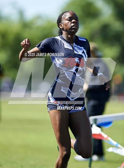 Thumbnail 1 in Gateway Conference Championships (800m) photogallery.
