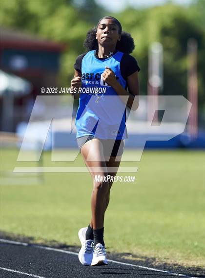 Thumbnail 2 in Gateway Conference Championships (800m) photogallery.