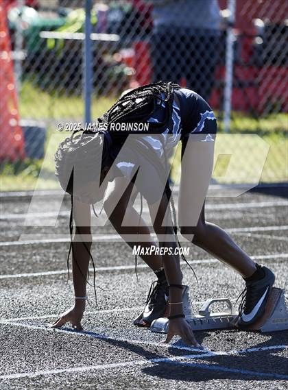 Thumbnail 3 in Gateway Conference Championships (800m) photogallery.
