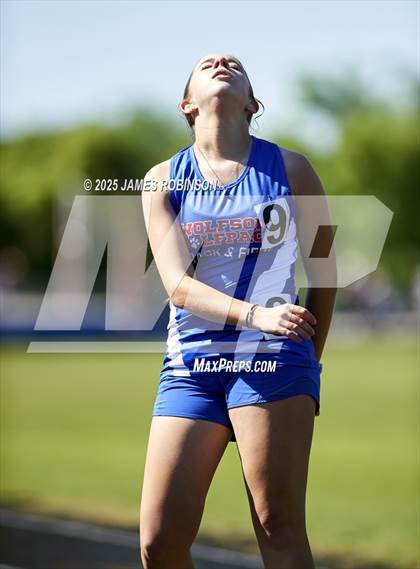 Thumbnail 2 in Gateway Conference Championships (800m) photogallery.