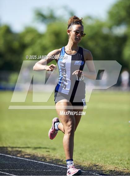 Thumbnail 1 in Gateway Conference Championships (800m) photogallery.