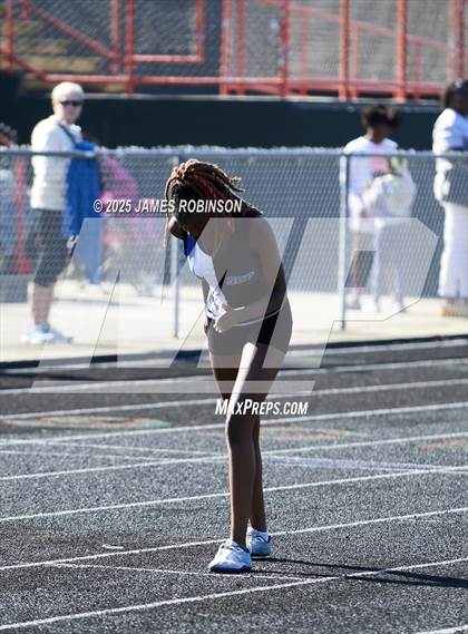Thumbnail 1 in Gateway Conference Championships (800m) photogallery.