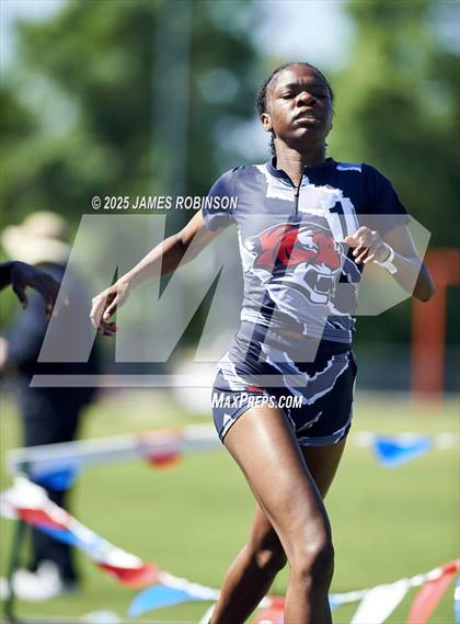 Thumbnail 3 in Gateway Conference Championships (800m) photogallery.
