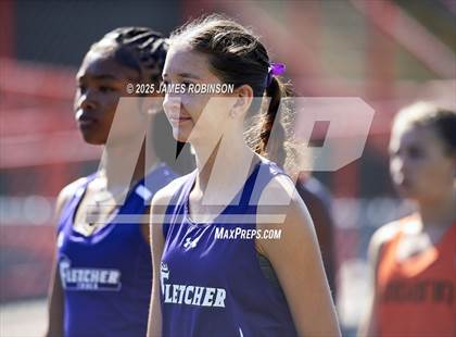 Thumbnail 2 in Gateway Conference Championships (800m) photogallery.