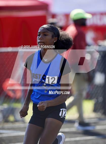Thumbnail 3 in Gateway Conference Championships (800m) photogallery.